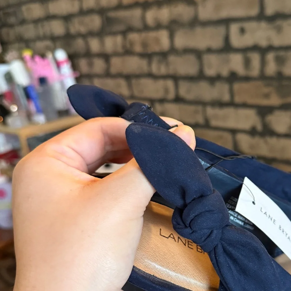 NWT Lane Bryant Blue Faux Suede Slingback Bow Flats Wide Width Size 7W - Picture 5 of 5